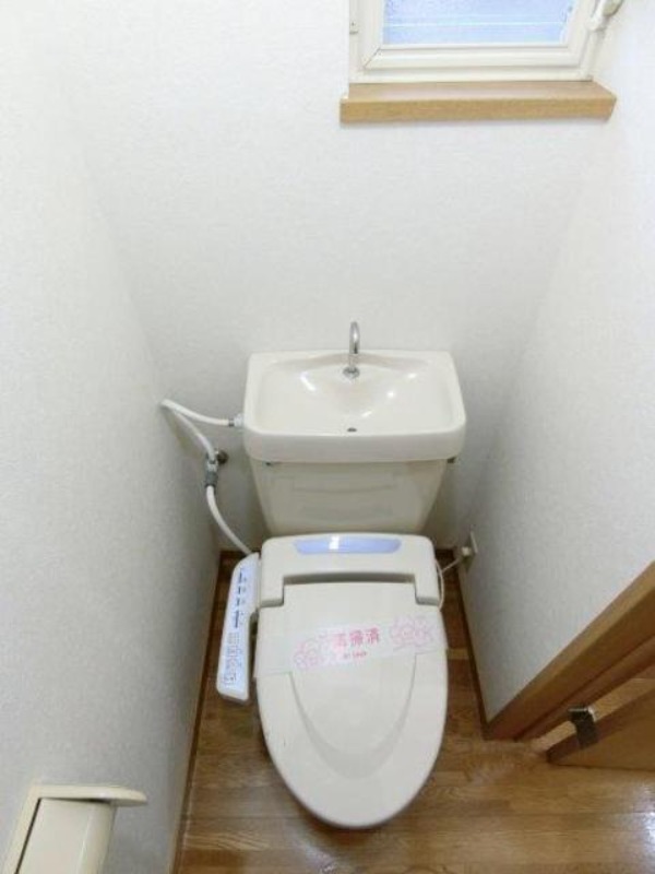 トイレ　図面と現状に相違がある場合には現状を優先