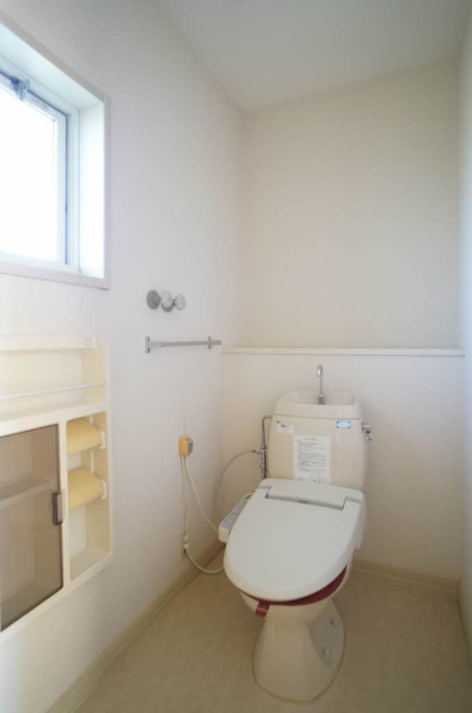 トイレ　トイレ