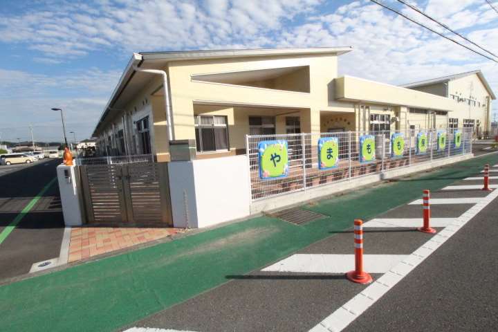 幼稚園・保育園　やまもも保育園（幼稚園・保育園）まで1541m
