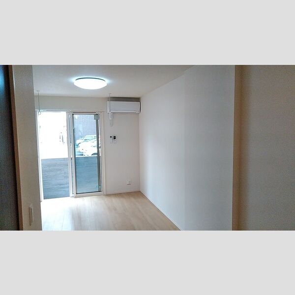 居室・リビング　洋室　居室照明付き