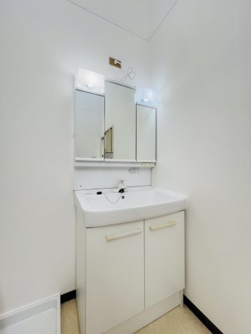 中落合第2住宅486号棟の内装写真