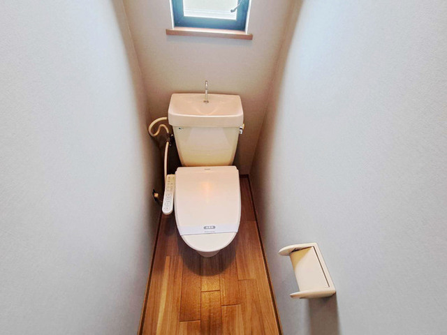 トイレ　温水洗浄暖房便座