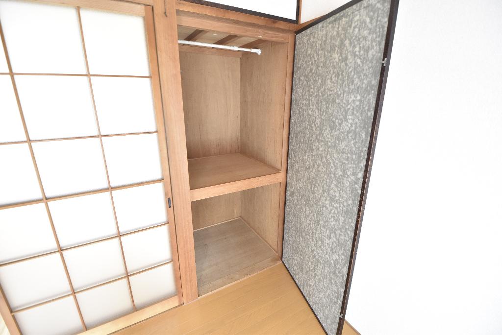 収納　クローゼット