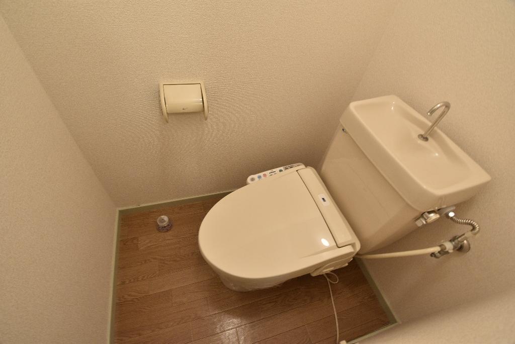 トイレ　シャワー付トイレ