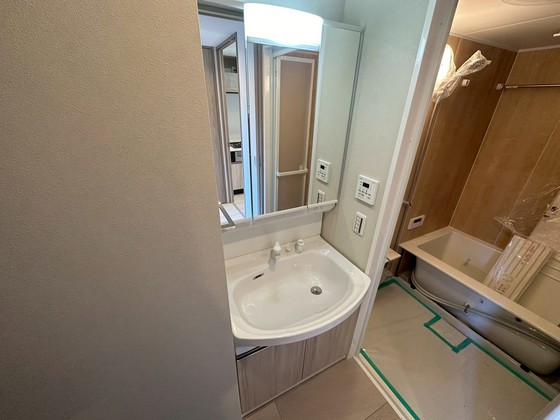 洗面設備　※別部屋の写真です。