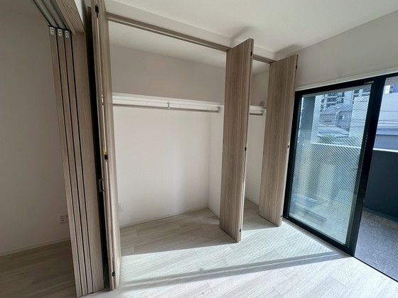 収納　※別部屋の写真です。