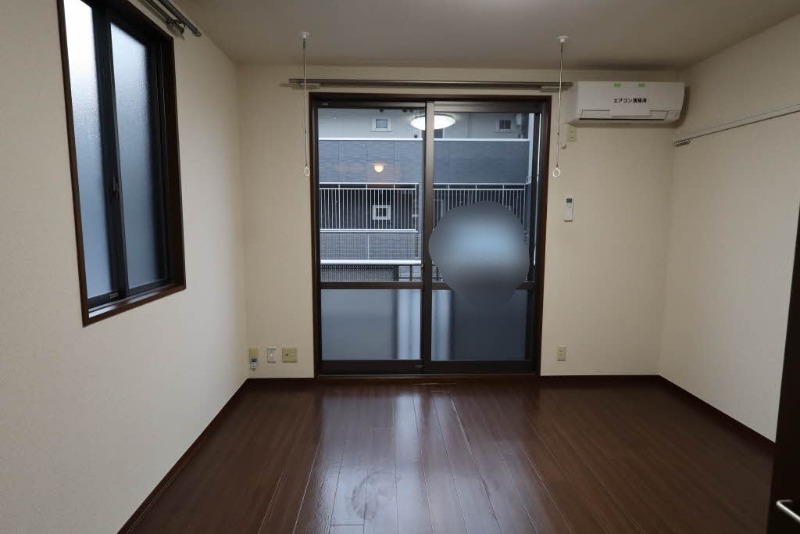 居室・リビング　図面と現状に相違がある場合には現状を優先