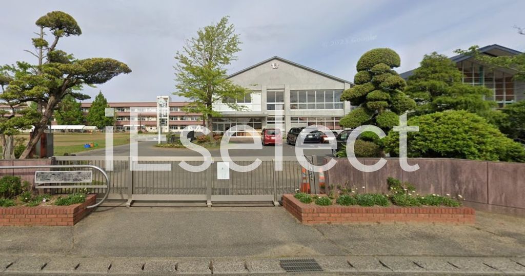 小学校　東金市立城西小学校（小学校）まで940m