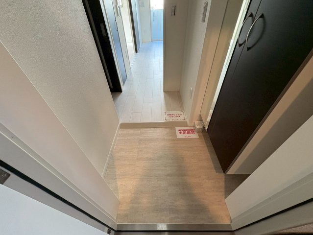 玄関　THE　BLOSSOM　新栄