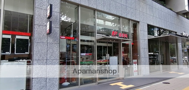 郵便局　博多郵便局（郵便局）まで750m