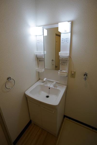 洗面設備　同じ敷地内別なお部屋