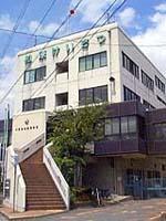 警察署・交番　柏原警察署（警察署・交番）まで262m