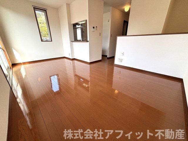 居室・リビング　LDK12.9帖