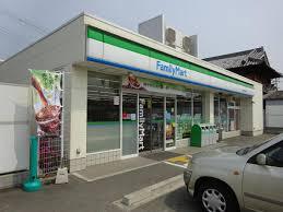 コンビニ　ファミリーマート 曙川東一丁目店（コンビニ）まで871m