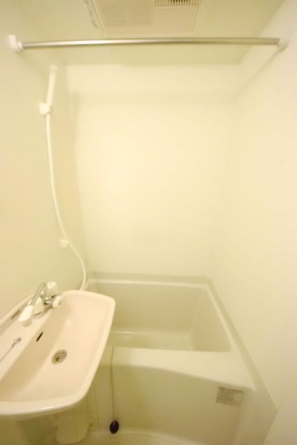 バス・シャワールーム　室内、室内設備