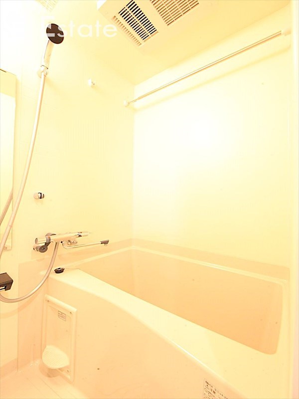 バス・シャワールーム　バスルーム