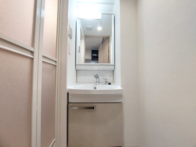 洗面設備　※同社施工物件イメージ