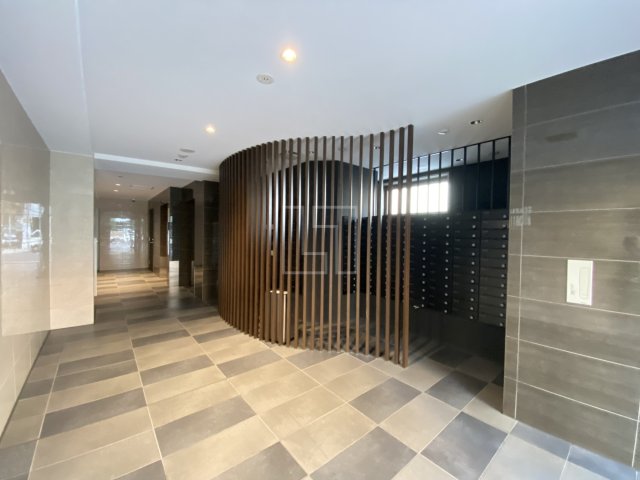 ロビー　セレニテ難波プリエ　ロビー