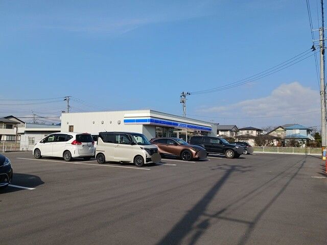 コンビニ　ローソン（コンビニ）まで149m