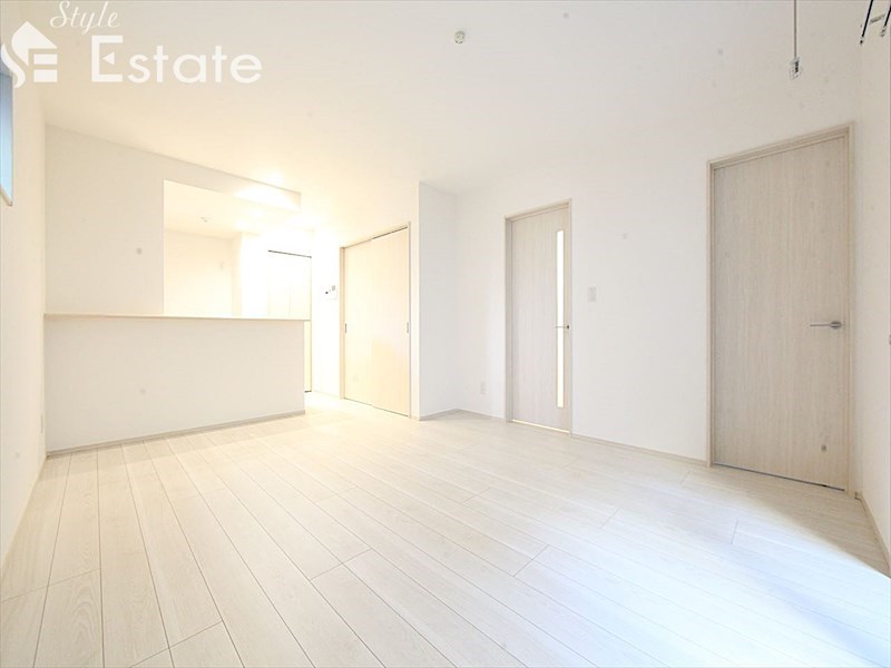 居室・リビング　内装