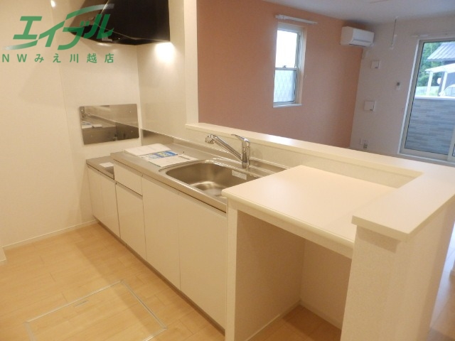 キッチン　同型参考写真