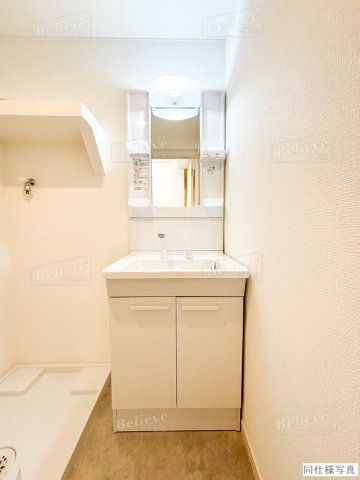 洗面設備　広い洗面スペースです★