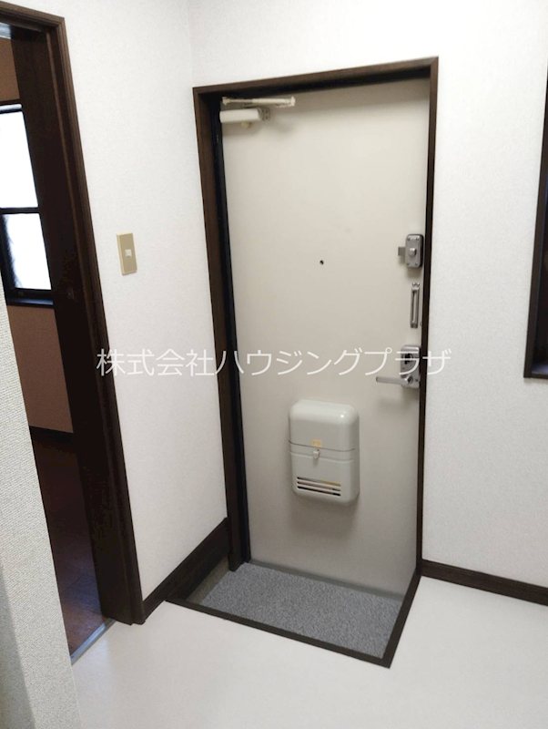 玄関　玄関