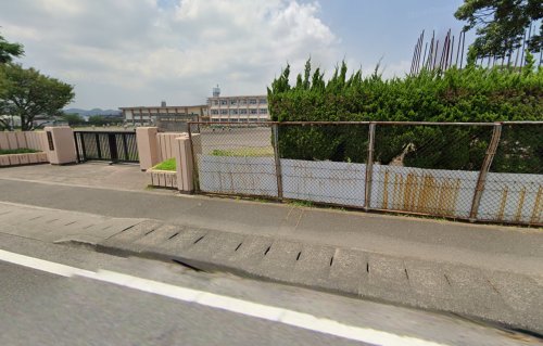 小学校　鹿屋市立寿小学校（小学校）まで532m