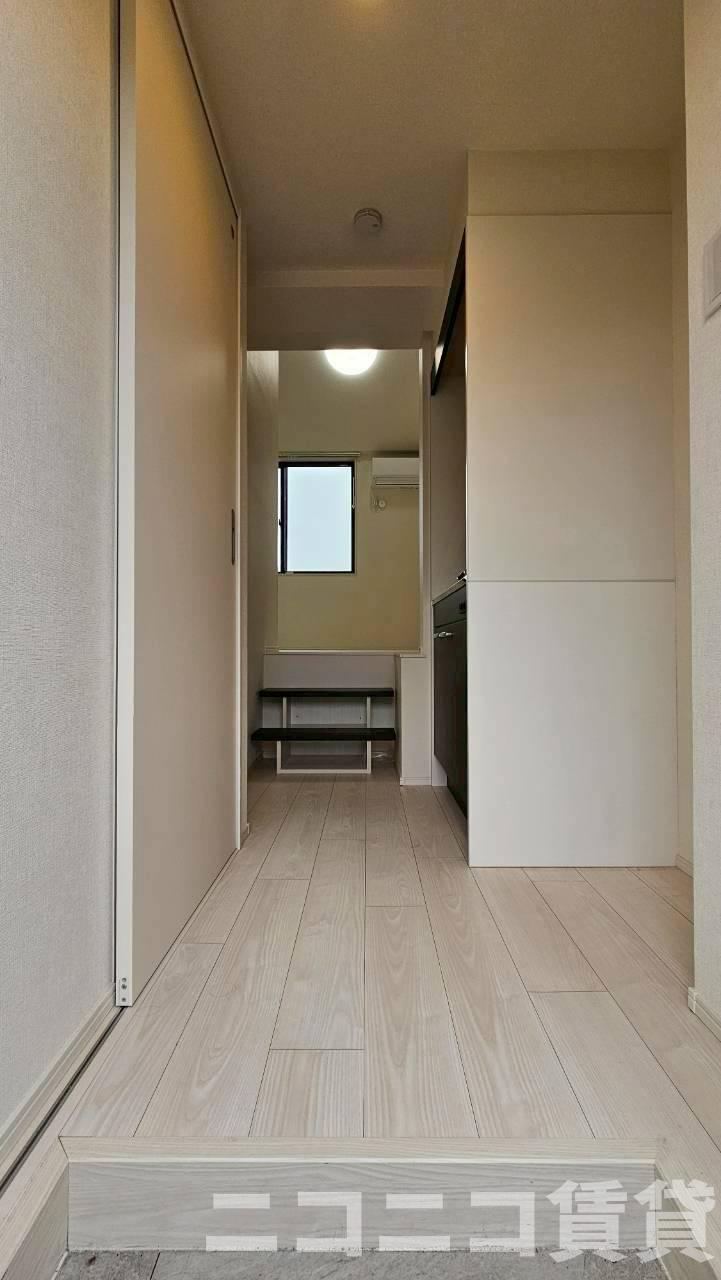 玄関　別号室イメージの為、現状を優先致します。