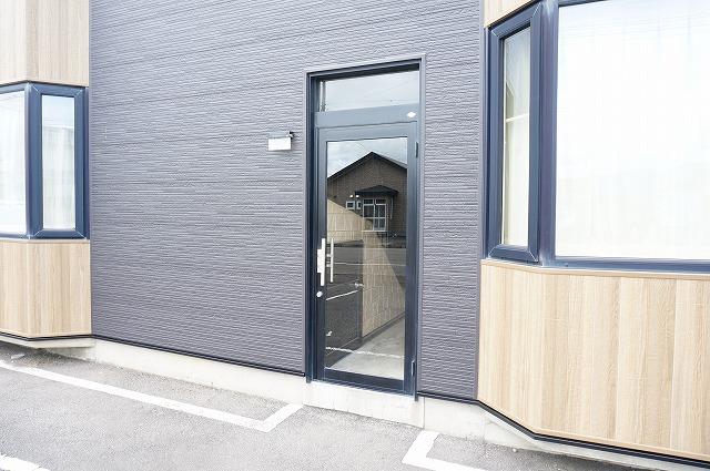 エントランス　エントランス