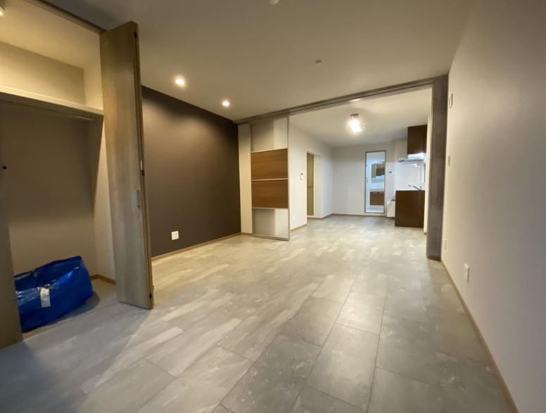 居室・リビング　こちらのリビングで趣味の時間をお楽しみください