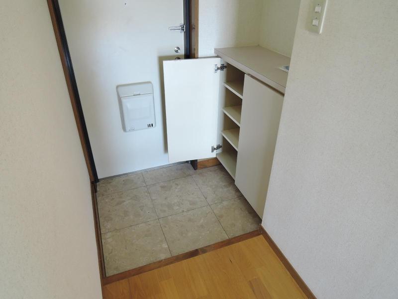 ゆとり98の玄関写真