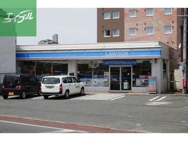 コンビニ　ローソン鳥栖駅前店（コンビニ）まで798m