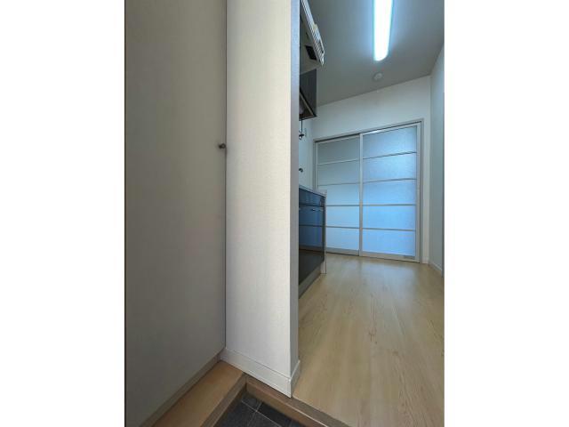 収納　シューズボックスあり