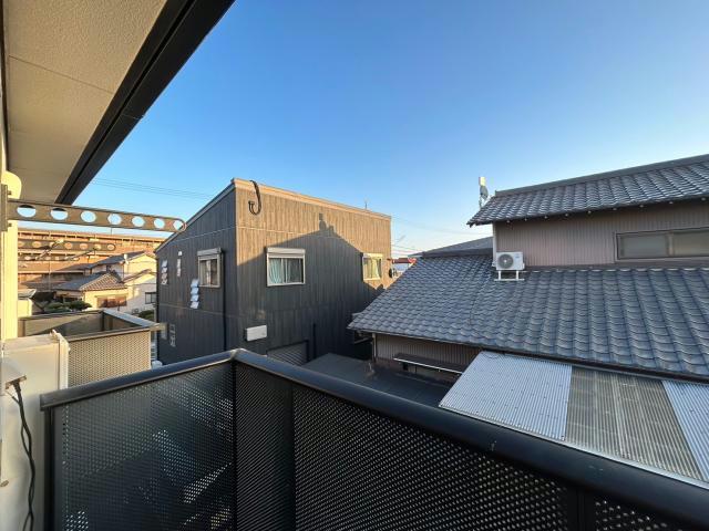 バルコニー　日当たりgood