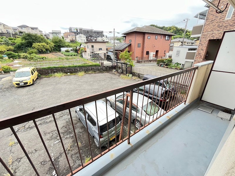 バルコニー　お写真は以前のものになります。