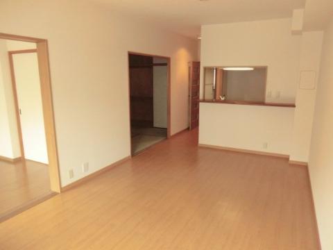 居室・リビング　リビング