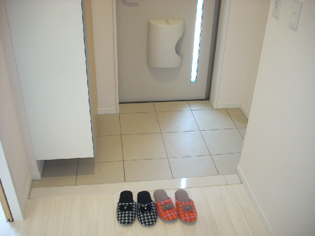 玄関　※別部屋写真