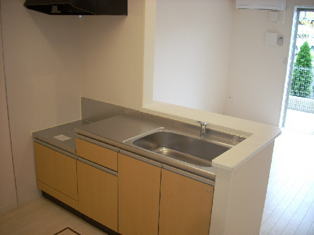 キッチン　※別部屋写真