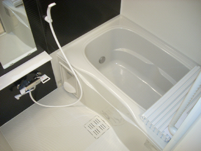 バス・シャワールーム　※別部屋写真