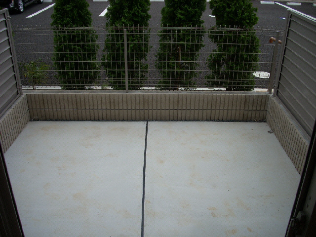 庭　※別部屋写真