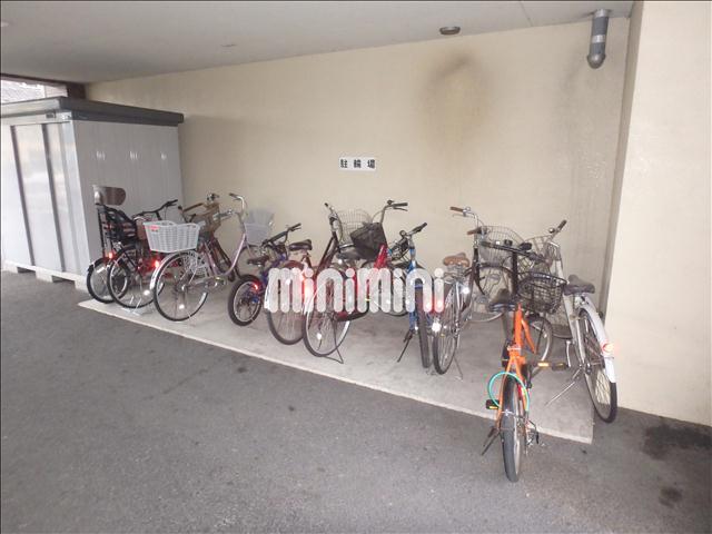 駐車場　駐輪場