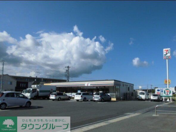 コンビニ　セブンイレブン浜野店（コンビニ）まで560m