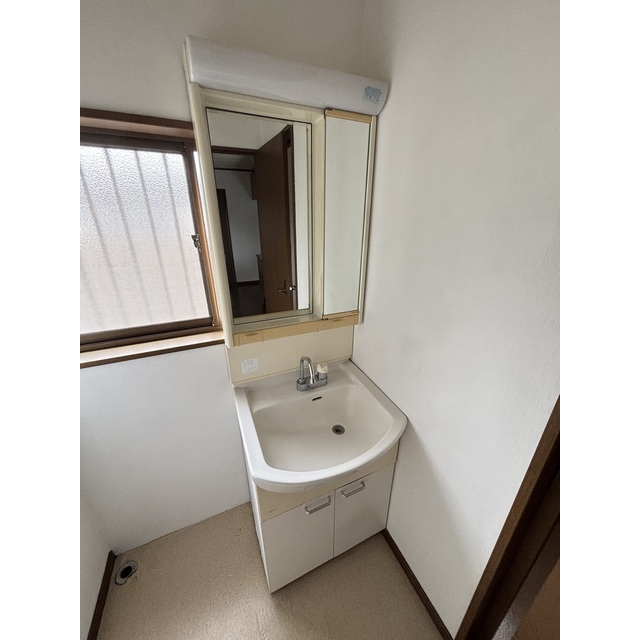 洗面設備　洗面所