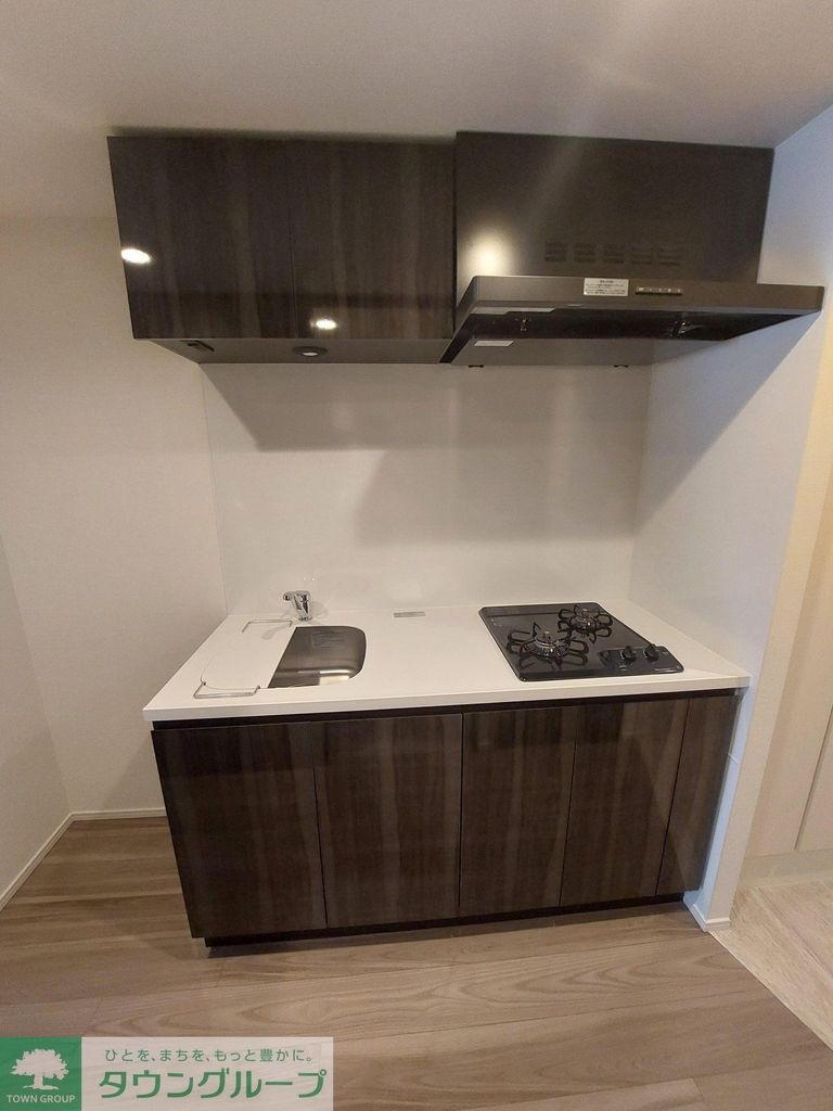 キッチン　玄関