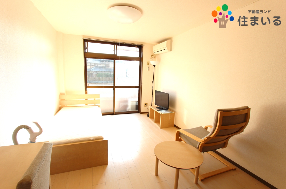 居室・リビング　※家具はレイアウトです