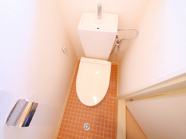 トイレ　シンプルで使いやすいトイレです