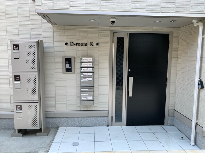 エントランス　毎日通るエントランスはこのようになっています♪