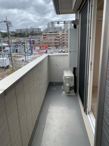 バルコニー　お洗濯にも便利なバルコニー付き♪