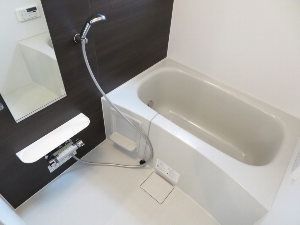 バス・シャワールーム　浴室